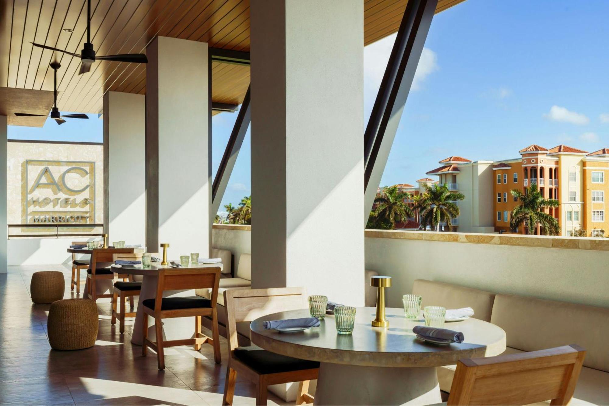 Ac Hotel By Marriott Naples 5Th Avenue Exterior foto
